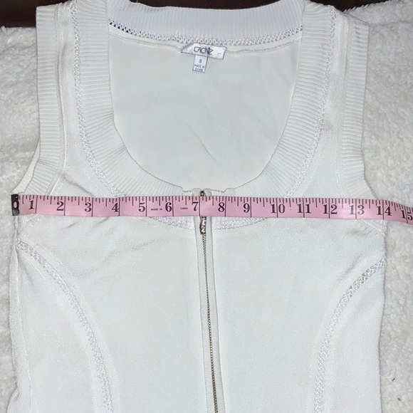 Cache Vintage Women’s White Zippered Sleeveless Sweater Vest size small - Picture 8 of 11